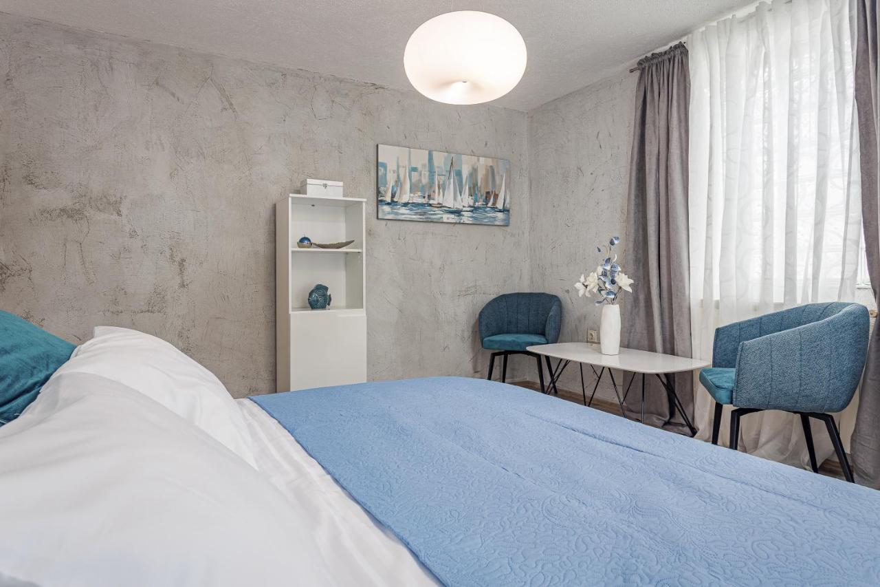 Luxury Apartments Gina โรวีน ภายนอก รูปภาพ
